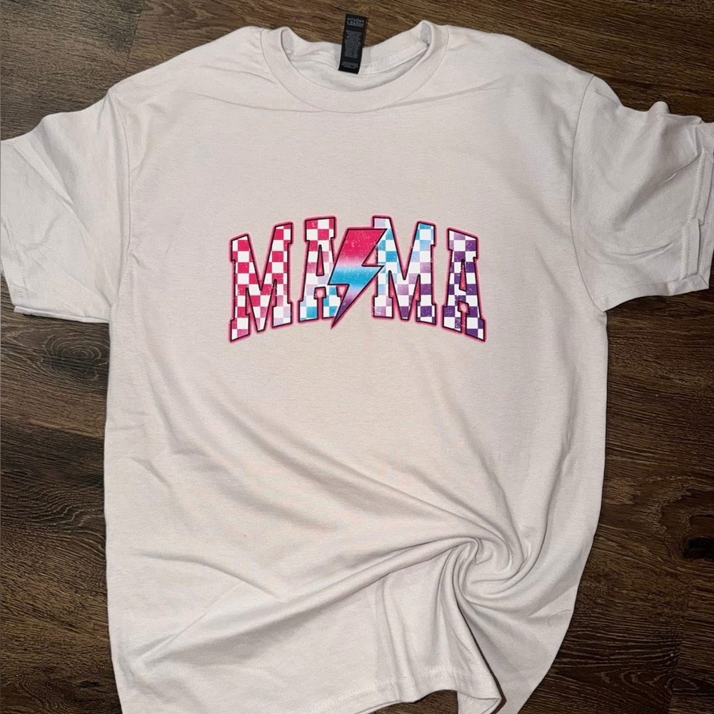 White Graphic Tee with 'MAMA' Design